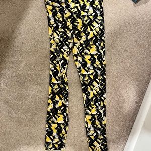 LuLaRoe Leggings one size.